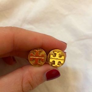 ‼️Tory Burch gold stud logo earrings‼️